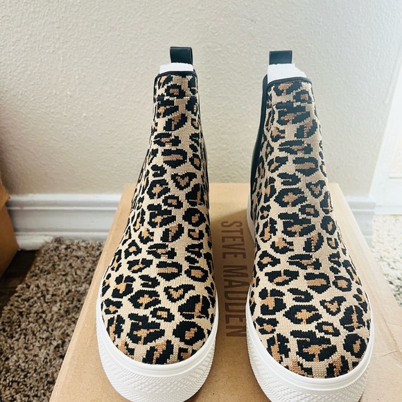 Steve Madden Ditta Wedge Sneaker, Women's Size 6.5 M, Beige MSRP $92 - Picture 3 of 6